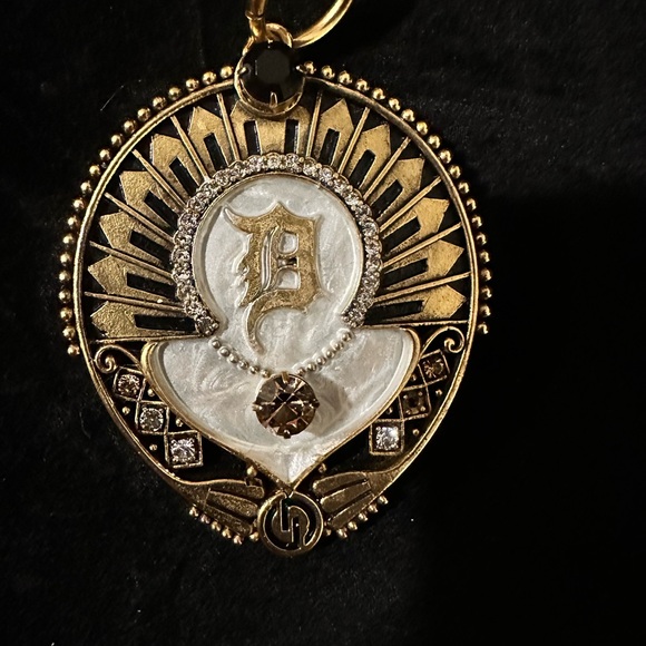 Dylanex Vintage Coin Charm - Picture 3 of 4